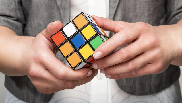 Rubik 3×3, hay còn được gọi là Rubik's Cube 3x3