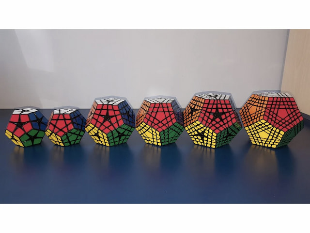 Rubik Megaminx, còn được gọi là Megaminx hoặc Rubik 12 mặt