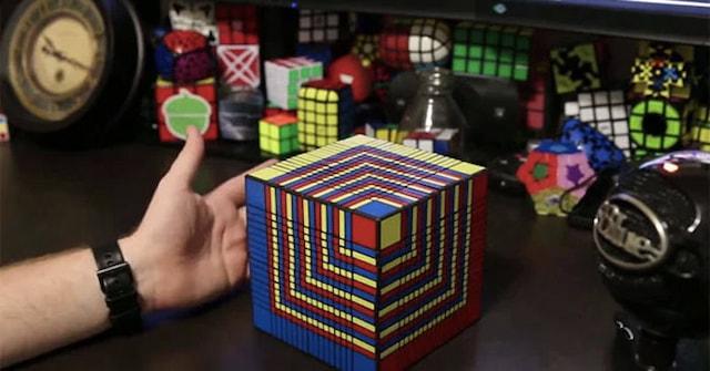 Rubik 17x17, còn được gọi là Rubik Giản Đồ hoặc V-Cube 17